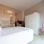 Teodora Pink