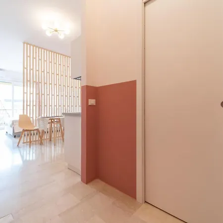 Teodora Pink Apartment